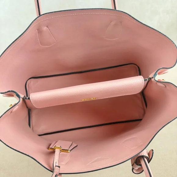 Prada Pink Saffiano Leather Tote Bag Gold Hardware Made in Italy - Picture 10 of 17